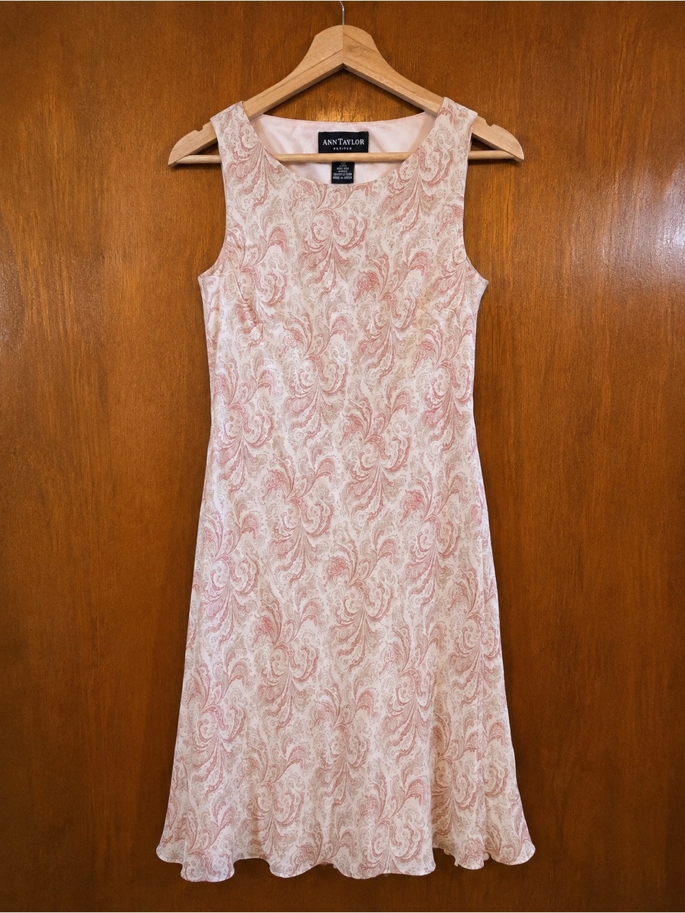 Ann Taylor Cream and Pink Paisley Sleeveless A-Line Dress